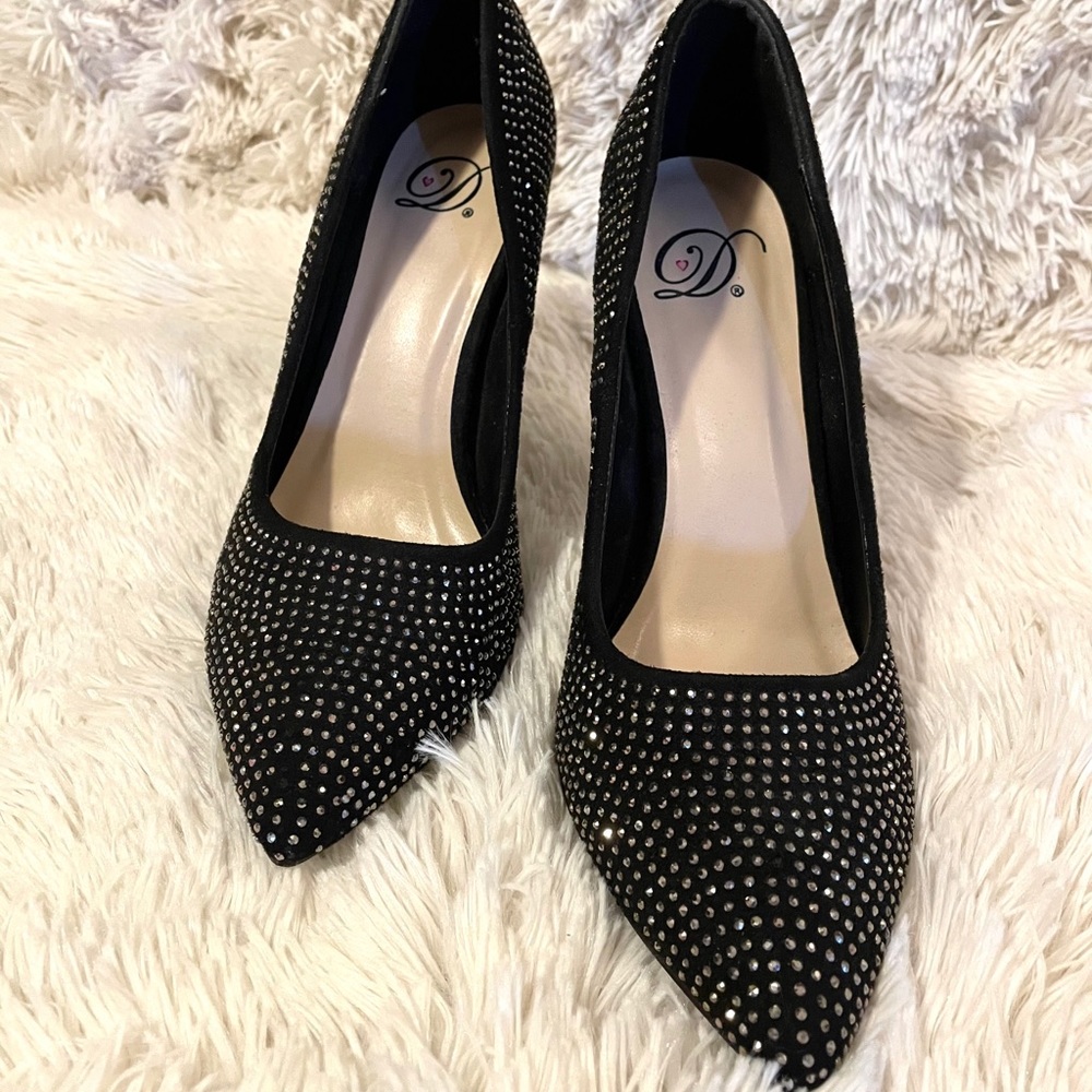 Black Rhinestone Pumps - Picture 3 of 8